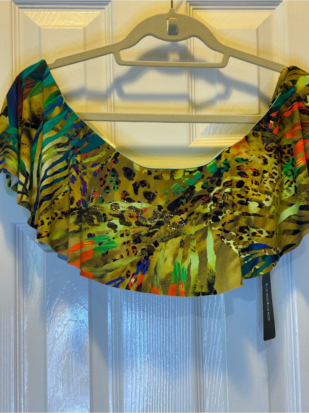 NWT bebe Tropical Printed Off-Shoulder Top Juniors swim top